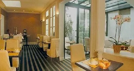 Virgina Hotell Paris
